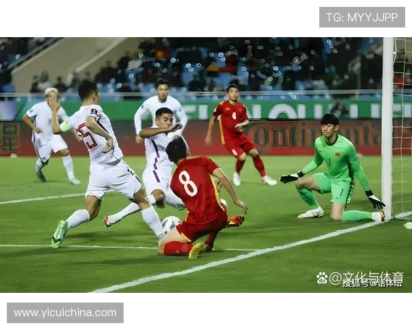 中国男足奋力逆转取胜展现顽强斗志全场鏖战点燃球迷激情