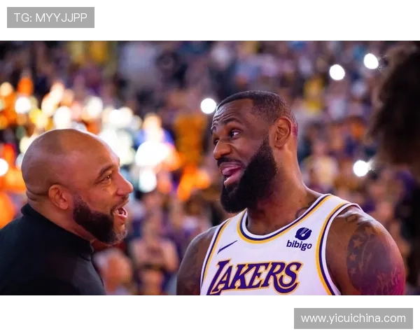 NBA新赛季揭幕战精彩纷呈 詹姆斯领衔湖人力克勇士掀开新篇章 NBA新赛季揭幕战精彩纷呈 詹姆斯领衔湖人力克勇士掀开新篇章