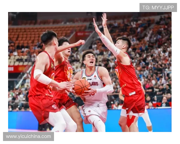 中国男篮逆袭胜韩国晋级亚锦赛四强 郭艾伦领衔全队展现团结拼搏精神 中国男篮逆袭胜韩国晋级亚锦赛四强 郭艾伦领衔全队展现团结拼搏精神