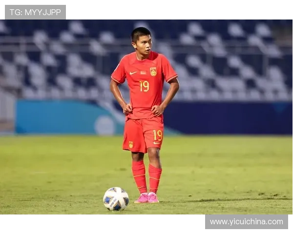 中国足球迎来新生机 国足新帅上任首战目标明确全力冲击亚洲杯